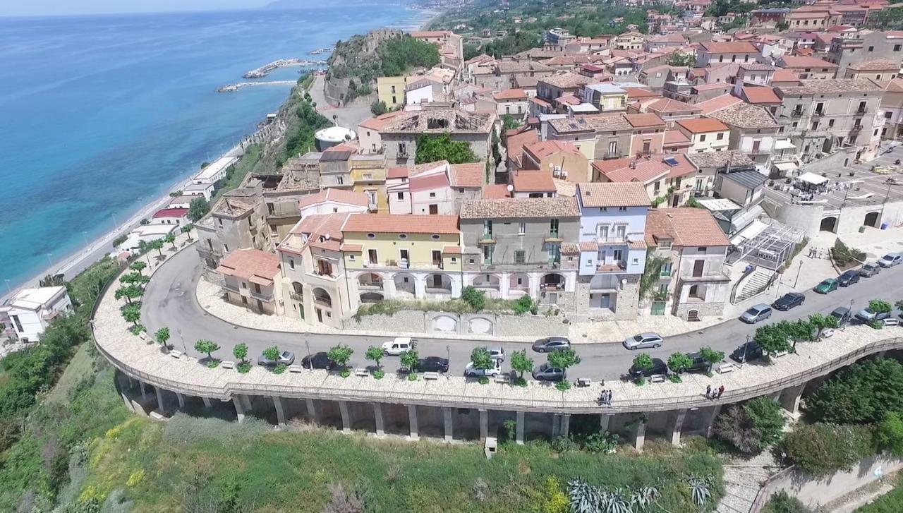 Un Oblo Sul Mare Apartman San Lucido Kültér fotó